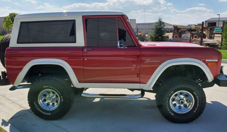 
								1970 Ford Bronco V6 full									