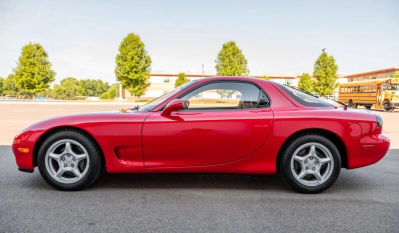 
								1993 Mazda RX-7 Touring 1.3L Wankel full									
