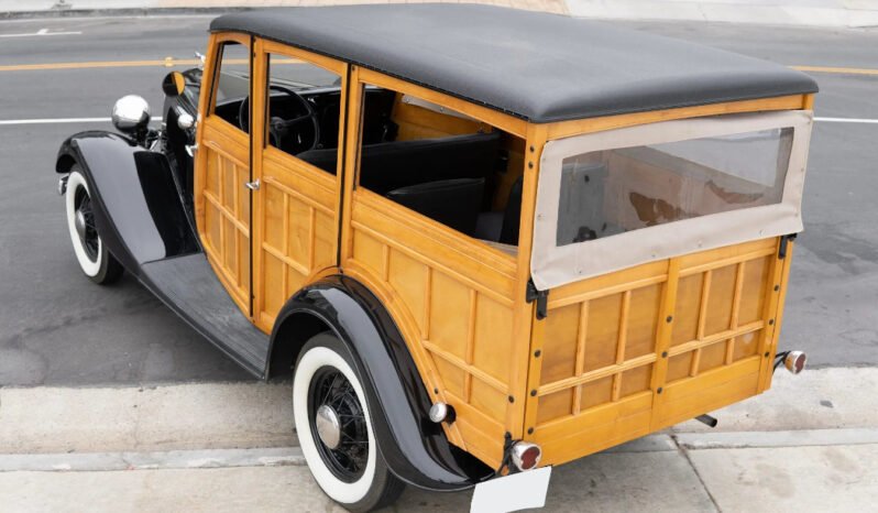 
								1934 Ford Woodie Wagon V8 full									