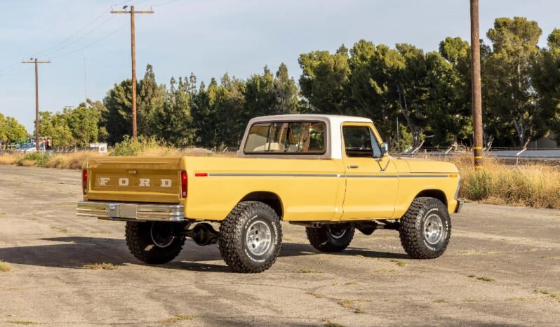 
								1973 Ford F-100 Regular-Cab 4X4 full									