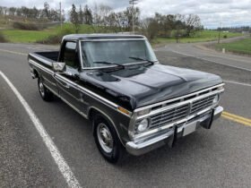 1973 Ford F-350 Ranger XLT Super Camper