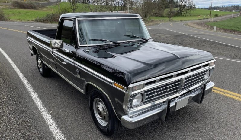 
								1973 Ford F-350 Ranger XLT Super Camper full									