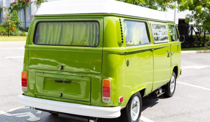 
								1977 Volkswagen Type 2 Westfalia Camper full									