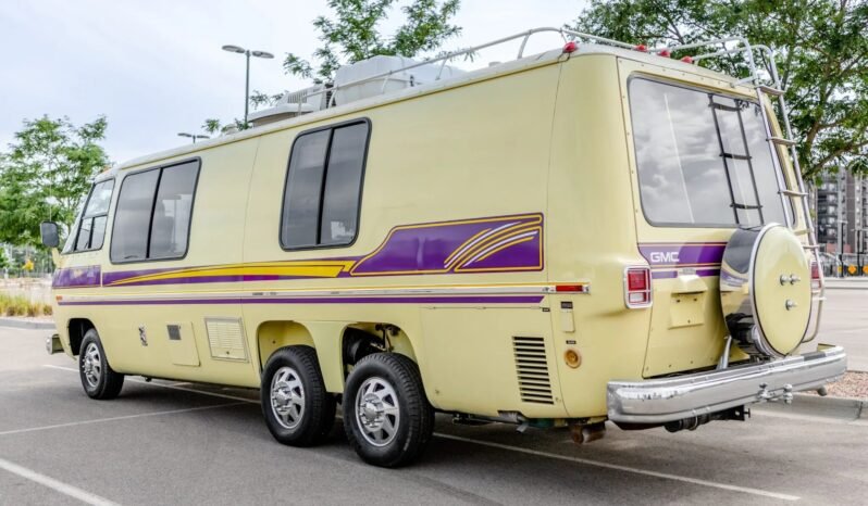 
								1977 GMC Jimmy Coachman Royale Motorhome V8 full									
