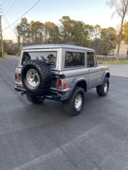 1977 Ford Bronco V8 4X4