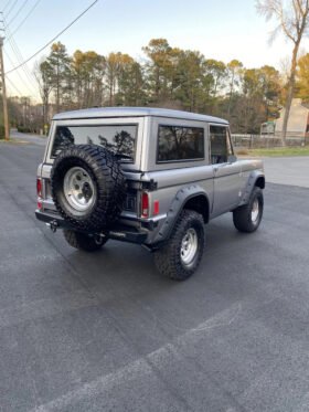 1977 Ford Bronco V8 4X4