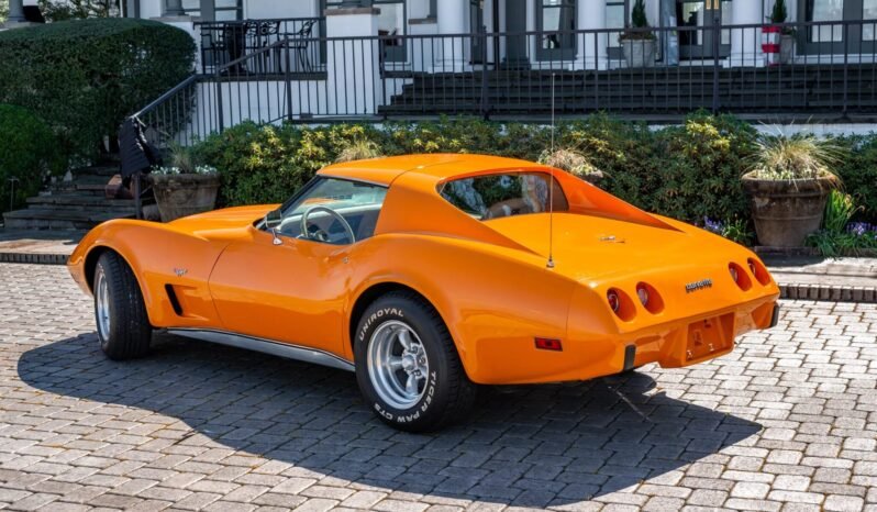 
								1977 Chevrolet Corvette V8 Coupe full									