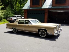 1979 Lincoln Continental Town Car