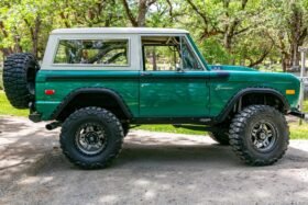 1975 Ford Bronco 4X4 V8