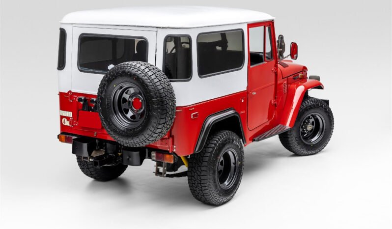 
								1974 Toyota Land Cruiser FJ40 full									