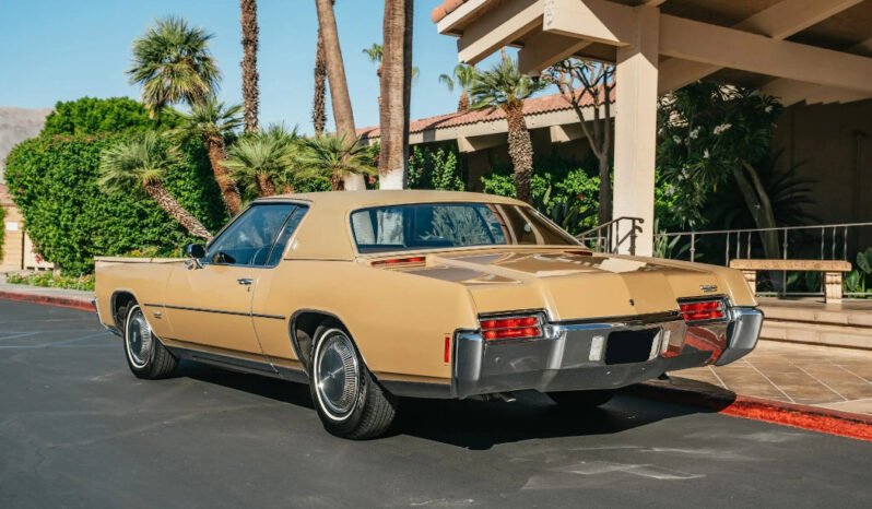 
								1972 Oldsmobile Toronado full									