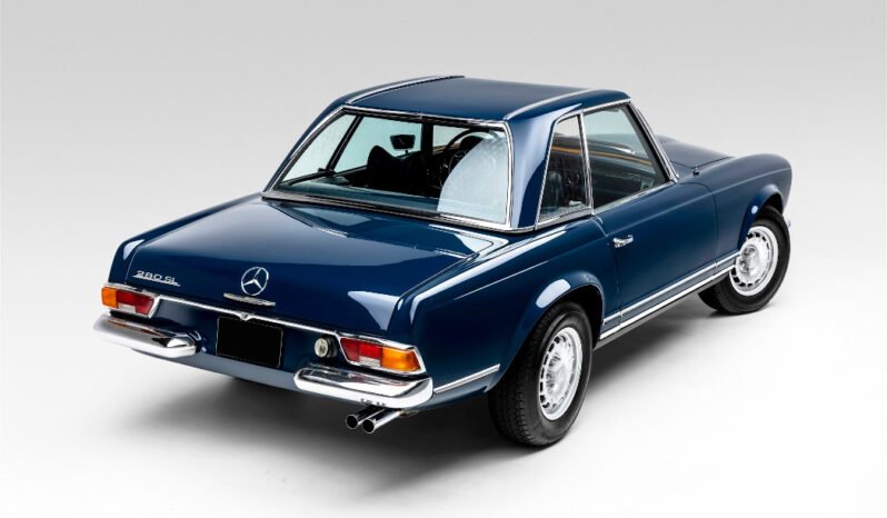 
								1970 Mercedes-Benz 280SL Blue full									