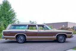 1968 Ford LTD Country Squire Wagon V8