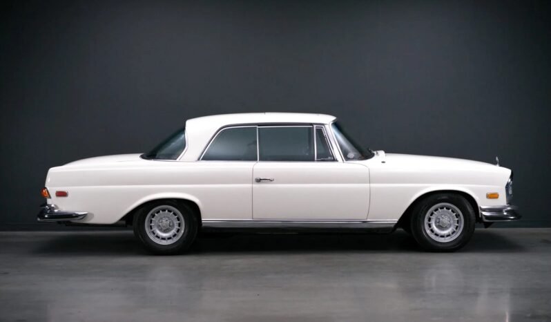 
								1970 Mercedes-Benz 280SE 4-Speed full									
