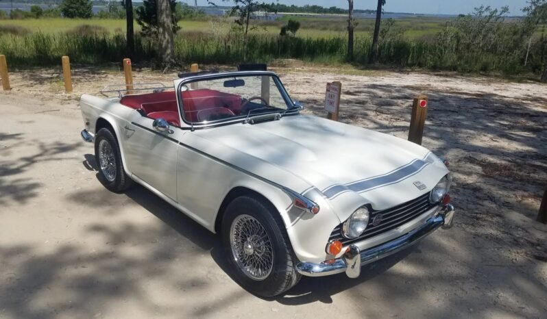 
								1968 Triumph TR250 Convertible full									