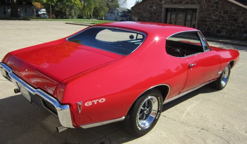 
								1968 Pontiac GTO Hardtop Coupe full									