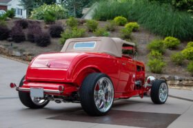 1932 Ford Roadster Hot Rod V10 4-Speed