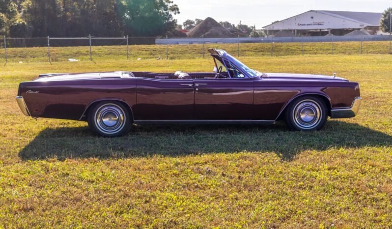 
								1967 Lincoln Continental 462ci V8 full									