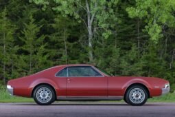 1966 Oldsmobile Toronado V8