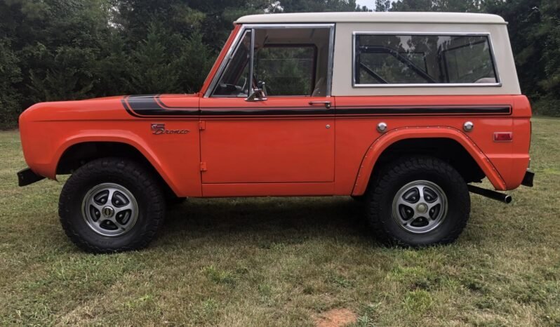 
								1976 Ford Bronco Sport full									