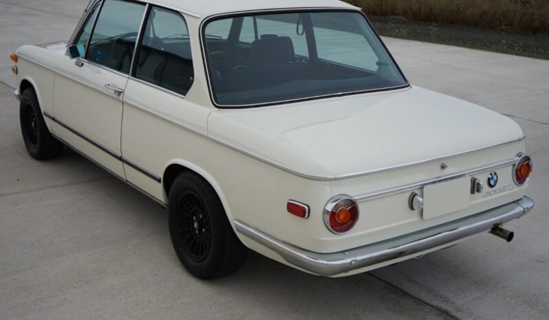 
								1972 BMW 2002tii 4-Speed full									
