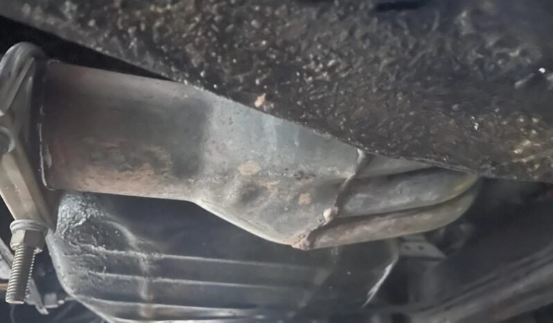 
								1976 Triumph TR6 Roadster full									