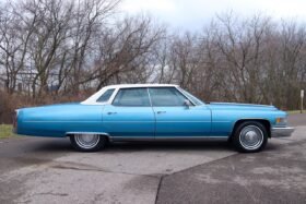 1976 Cadillac DeVille Sedan