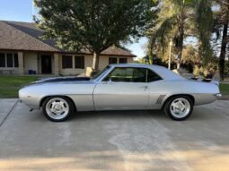 
										1969 Chevrolet Camaro Coupe 3-Speed full									