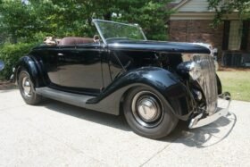 1936 Ford Roadster 221 V8
