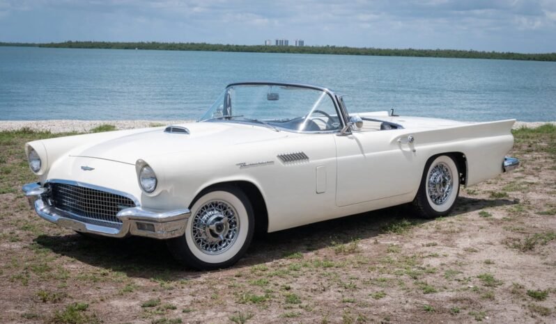 
								1957 Ford Thunderbird Convertible full									