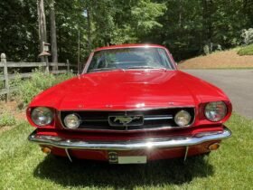 1965 Ford Mustang Fastback V8 4-Speed