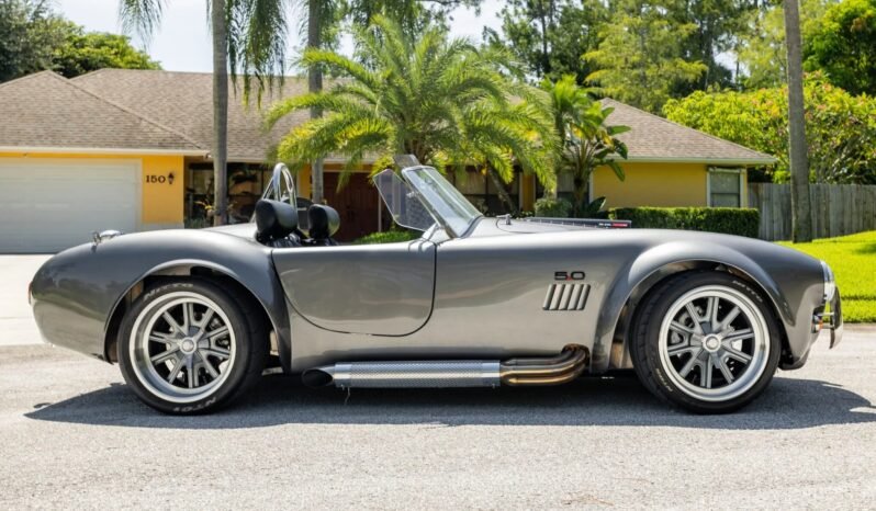 
								1965 Factory Five Racing MK4 Shelby Cobra V8 full									