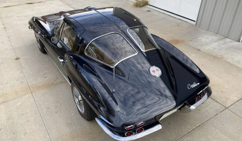 
								1963 Chevrolet Corvette Split-Window full									