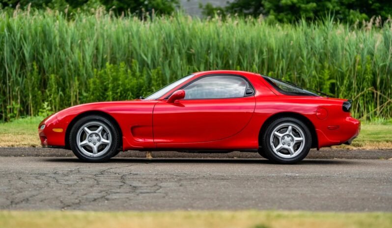 
								1993 Mazda RX-7 Touring Vintage Red full									