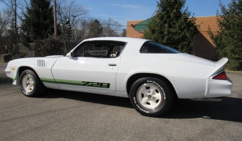 
								1979 Chevrolet Camaro Z28 4-Speed full									