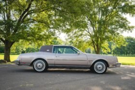 1983 Buick Riviera V8