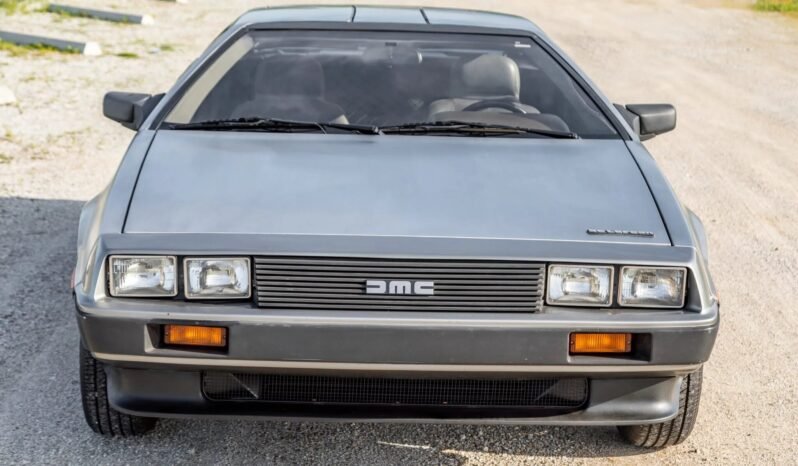 
								1982 DeLorean DMC-12 V6 Brushed Stainless-Steel 4-Speed full									