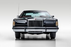 1979 Lincoln Continental V8 Mark V