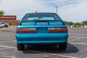 1993 Ford Mustang SVT Cobra 302 V8