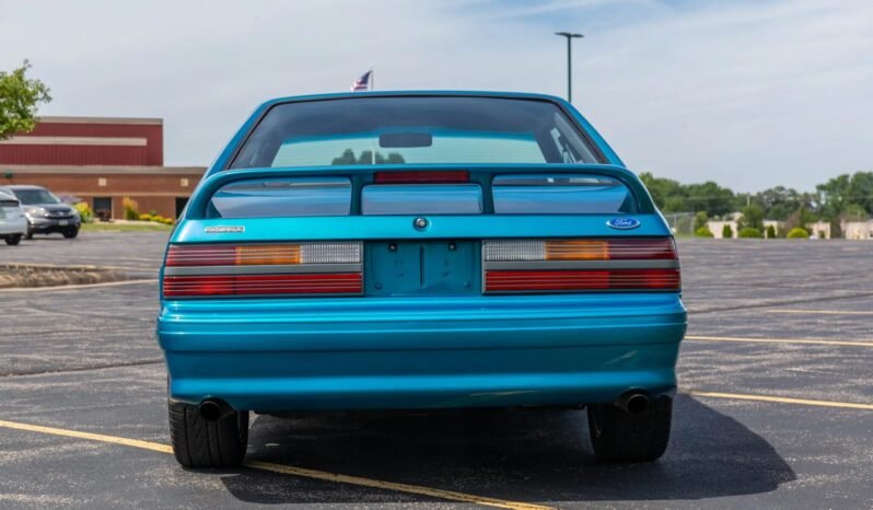 
								1993 Ford Mustang SVT Cobra 302 V8 full									