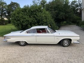 1961 Plymouth Fury Hardtop Coupe V8