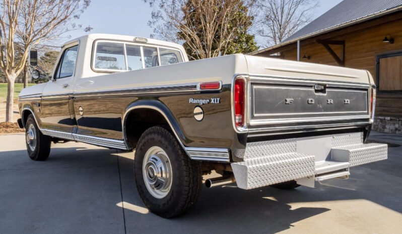 
								1973 Ford F-350 Ranger XLT full									