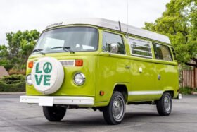 1978 Volkswagen Bus Westfalia Pop-Top Camper