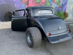 1933 Ford 5-Window Coupe Hot Rod
