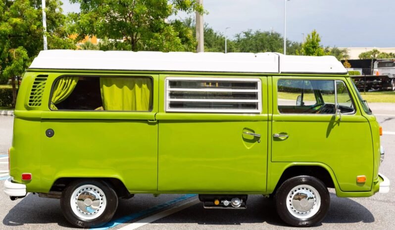 
								1977 Volkswagen Type 2 Westfalia Camper full									