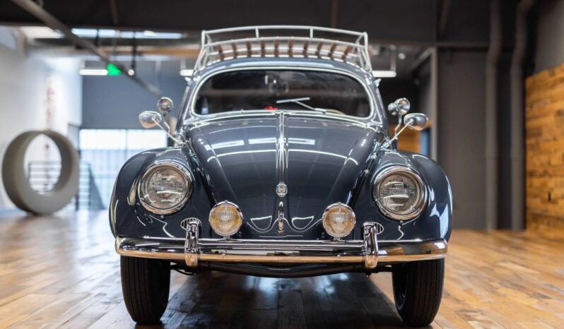 
								1953 Volkswagen Beetle full									