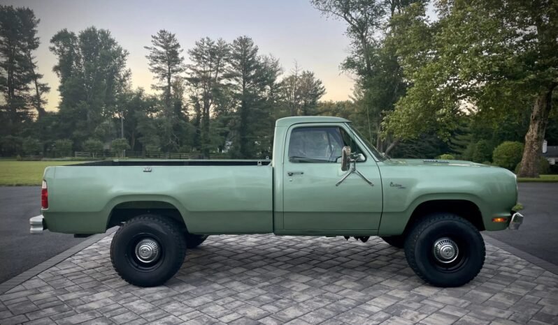 
								1978 Dodge Power Wagon W200 4X4 full									