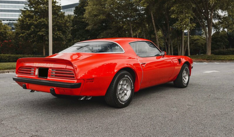 
								1975 Pontiac Firebird Trans AM V8 full									