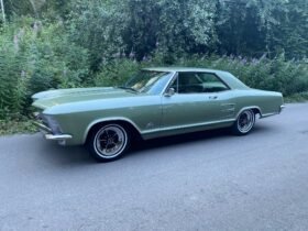 1964 Buick Riviera V8 Coupe