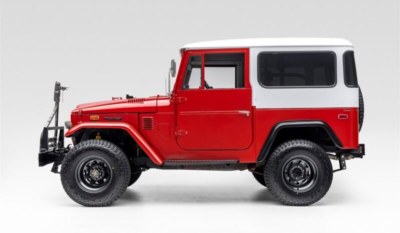
								1974 Toyota Land Cruiser FJ40 full									